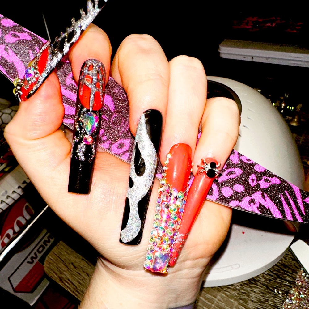 Scream polygel acrylic press on nails! Halloween! Bling! Reusable! All sizes